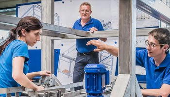 EOL_Packaging-Experts_Karriere_Mechatronik